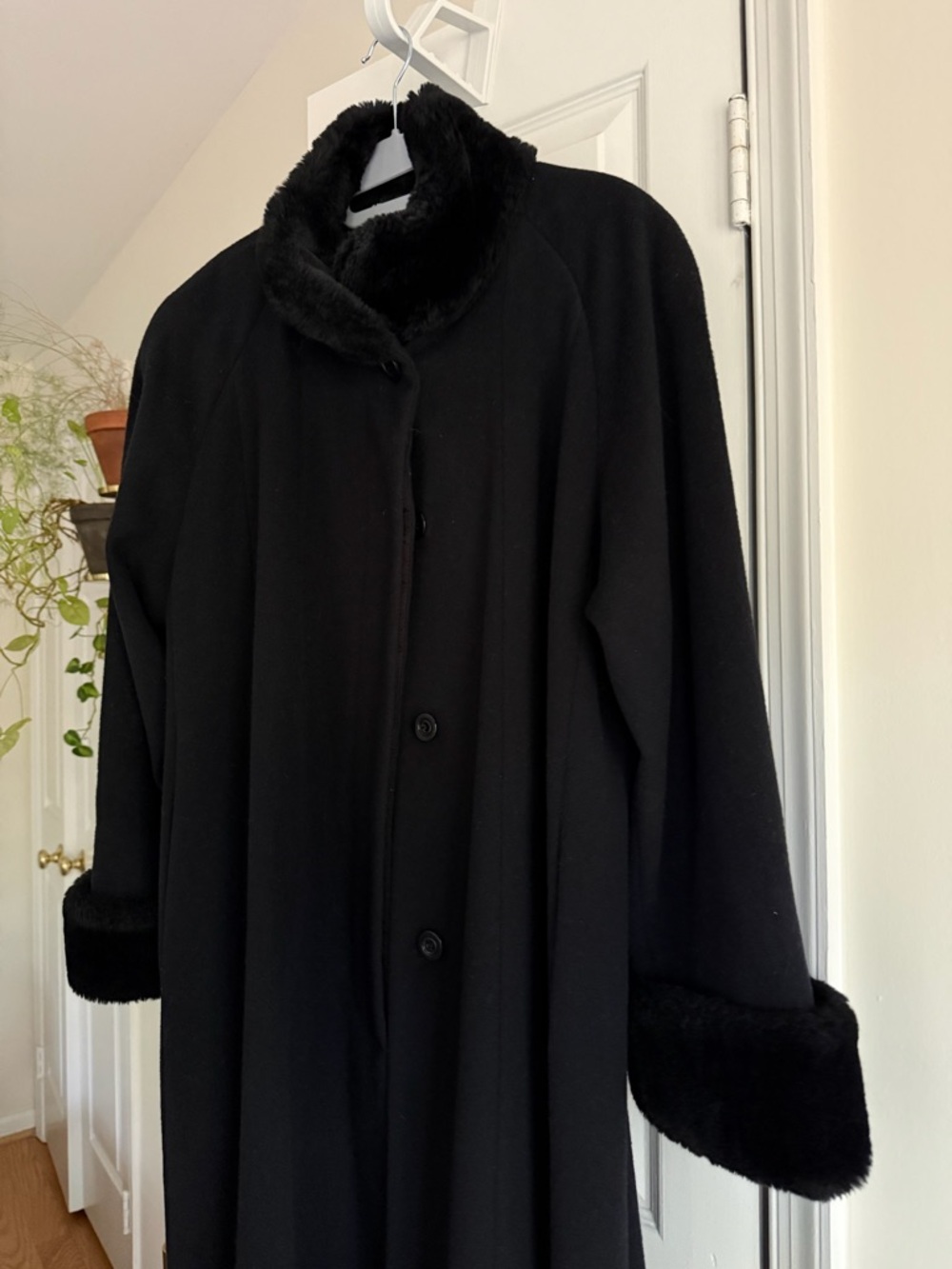 Vintage Black Wool Coat Fur Trim Long Maxi Coat Steve by Searle Size 6 - Picture 8 of 8